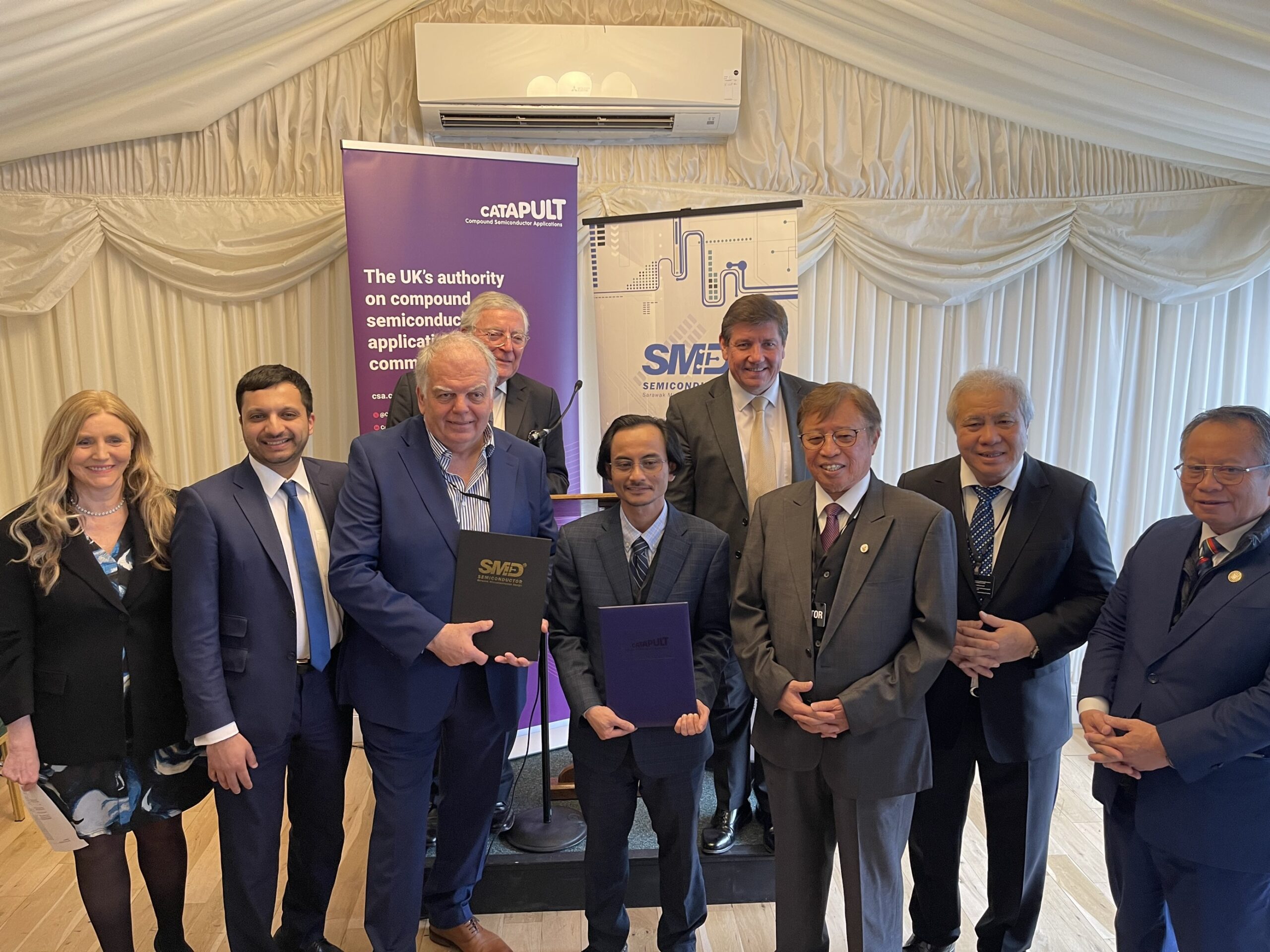 CSA Catapult and SMD Semiconductor sign memorandum of understanding
