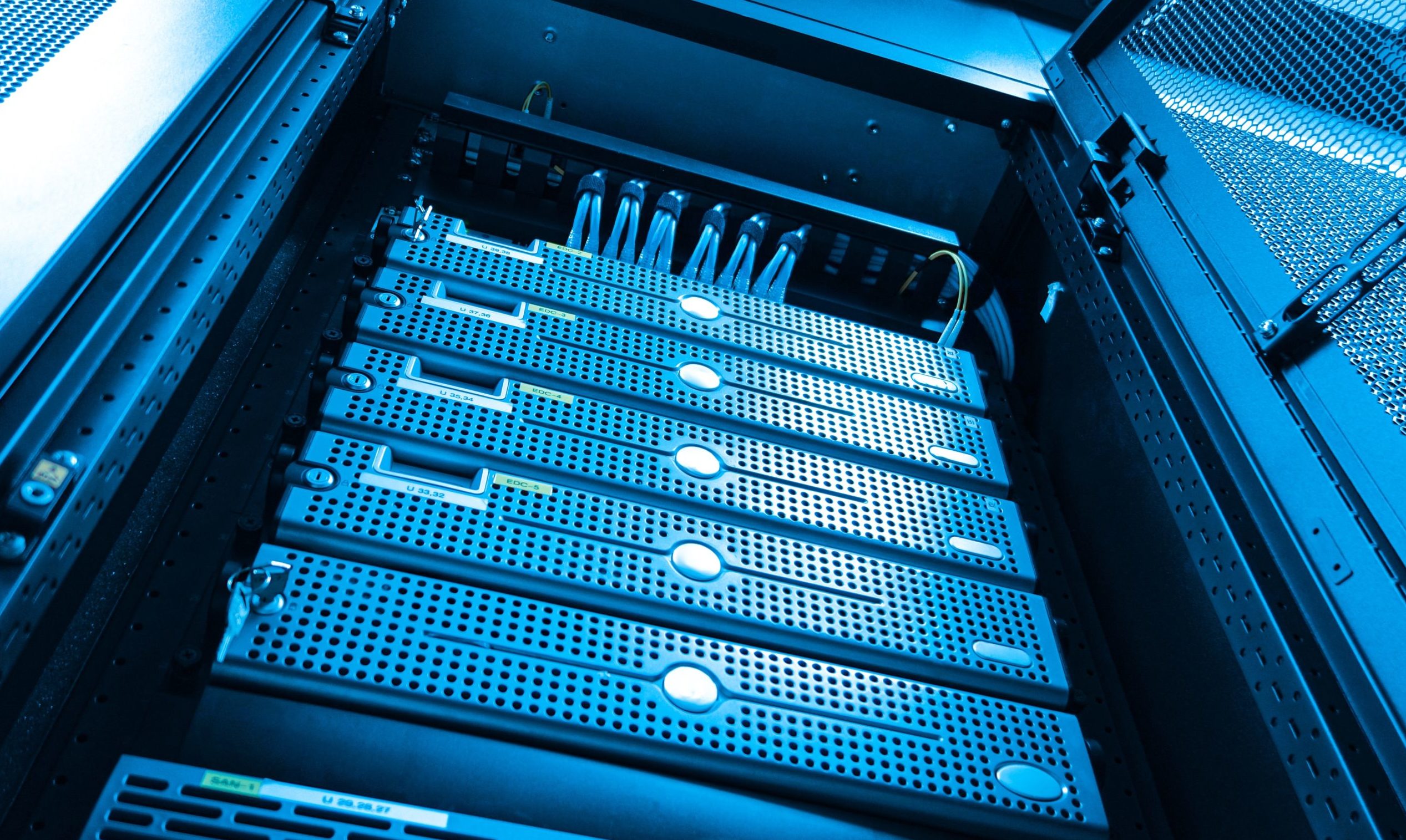 UK and Canada collaborate on next-generation tech for greener AI